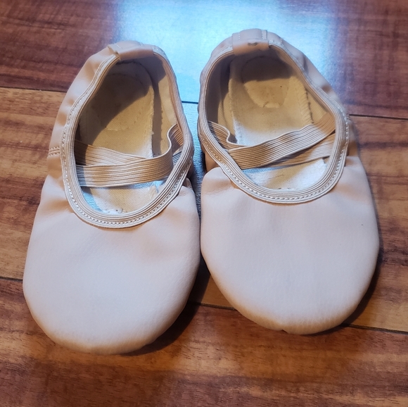 3 girls ballet shoes size 1 & 13 leather & canvas Stelle Capezio & Wear Moi - Picture 6 of 16